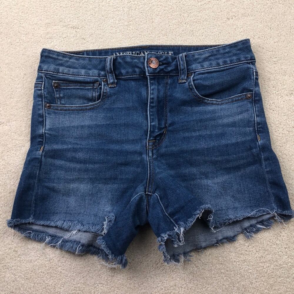 American Eagle: Distressed High Rise Shortie size 8